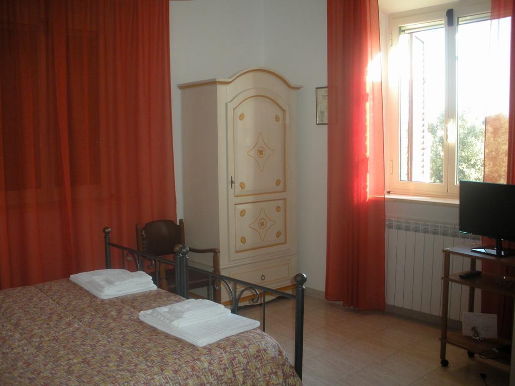 Ai Prati Vecchi Hotel Marsciano Exterior photo