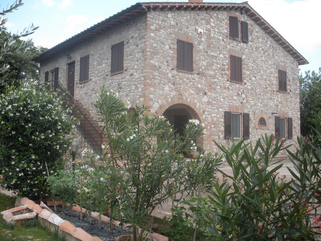 Ai Prati Vecchi Hotel Marsciano Exterior photo